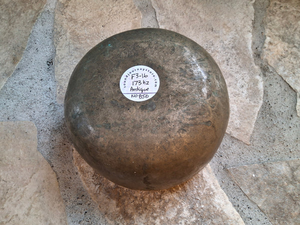 Bowl 856: 7.25" Antique Himalayan Singing Bowl 172 HZ F3-16