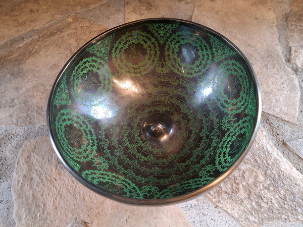 Bowl 928: 10.5" Thangka Art Work Himalayan Singing Bowl 155 Hz D#3-6