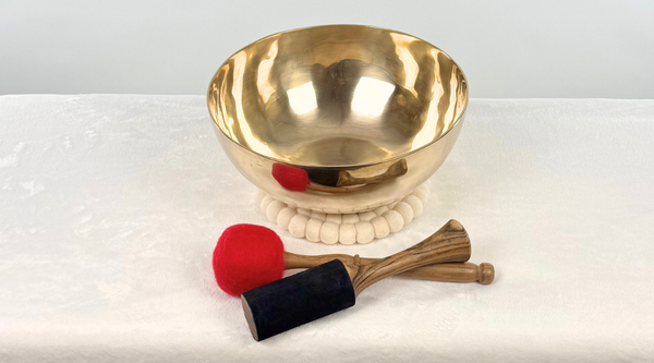 Bowl 1105: 9.75" Premium Concert Singing Bowl 91 Hz F#2 +28